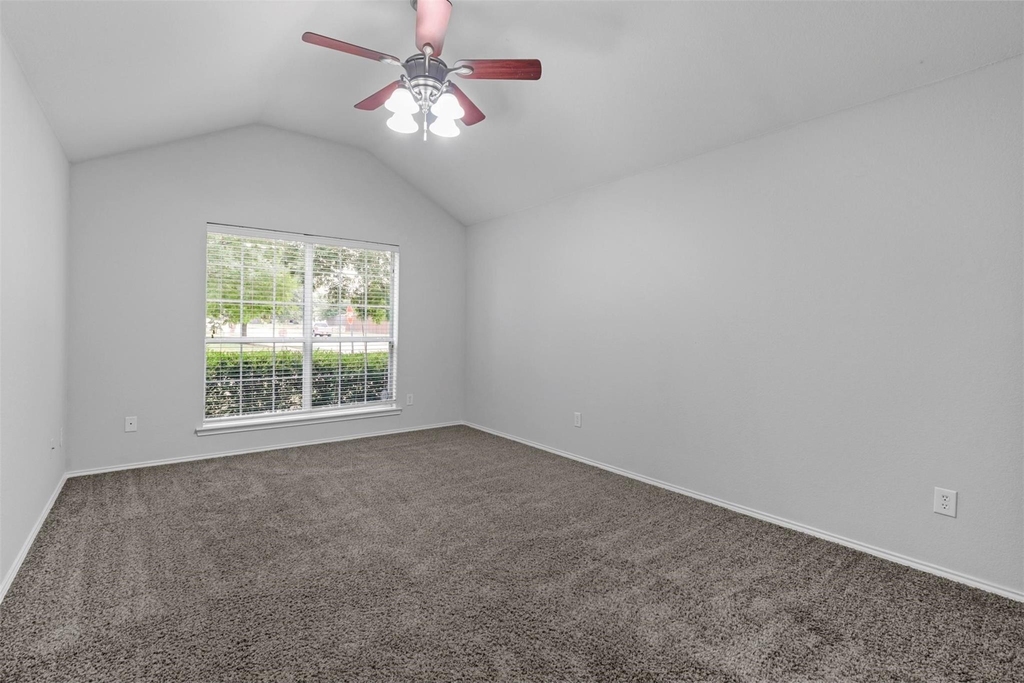 1201 Caroline Drive - Photo 10