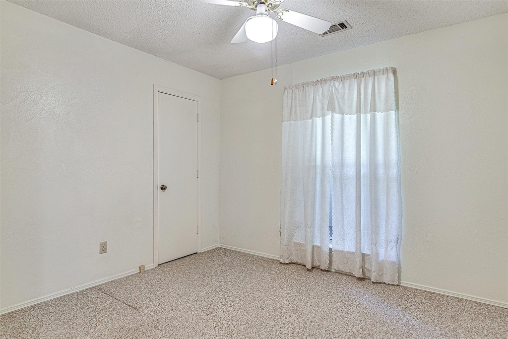 3816 Del Rio Drive - Photo 18