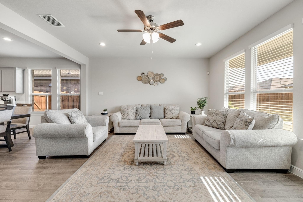 14633 Caelum Drive - Photo 7