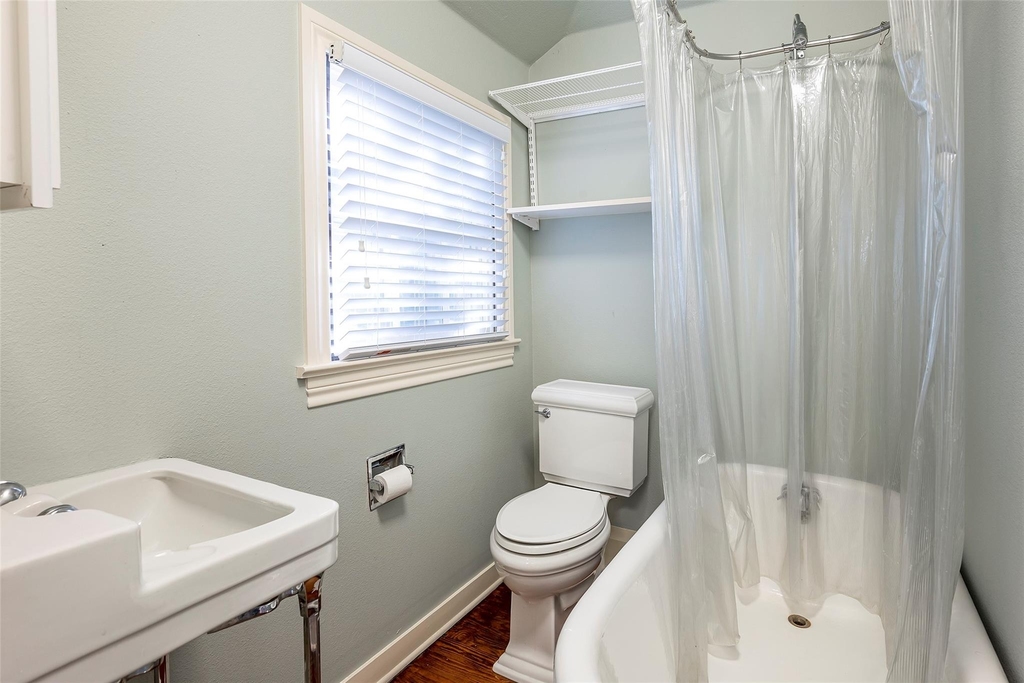 4665 Southern Avenue - Photo 15
