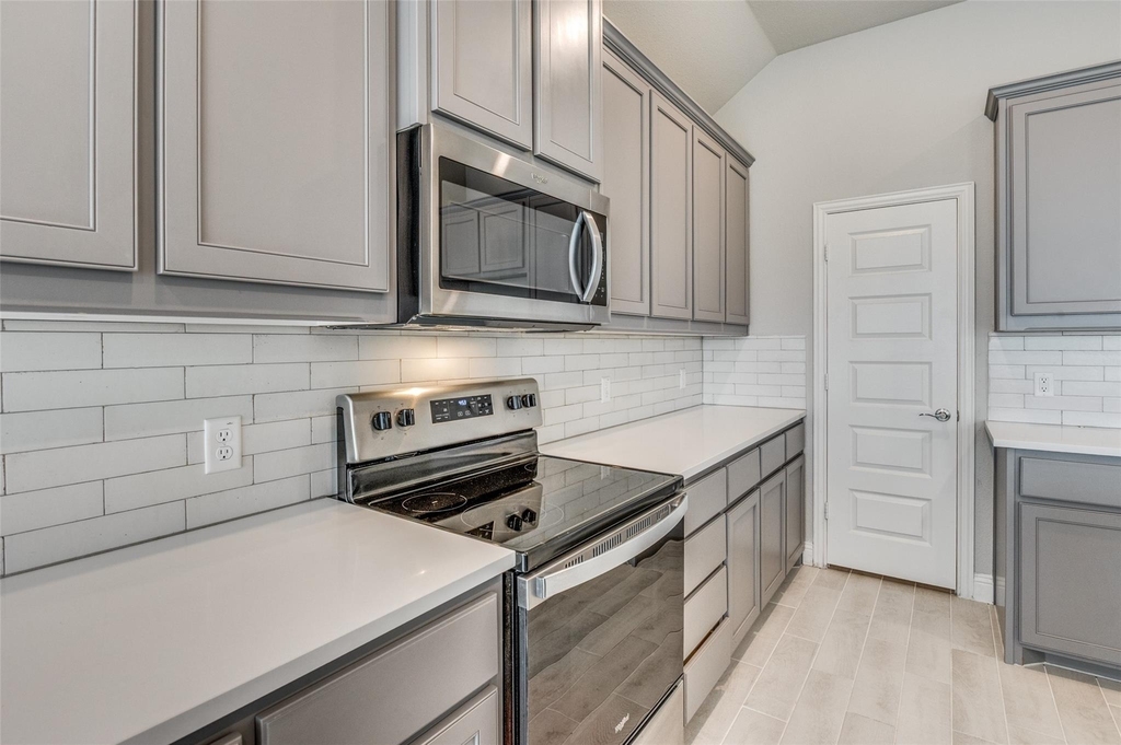 6206 Horizon Drive - Photo 7