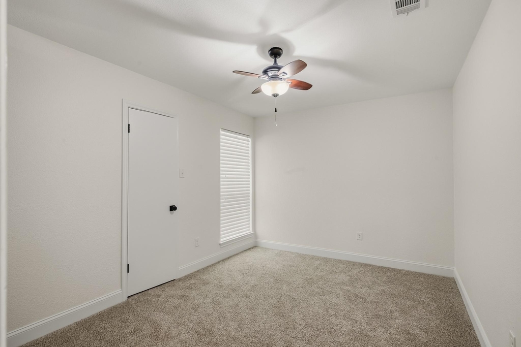 2507 Mardell Drive - Photo 13