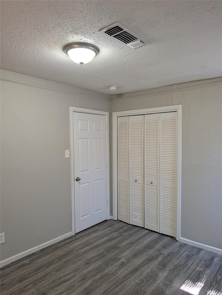2558 Duringer Road - Photo 6