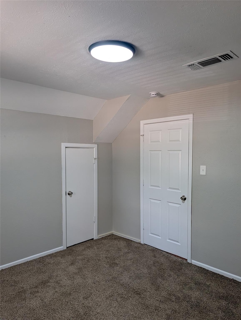 2558 Duringer Road - Photo 15