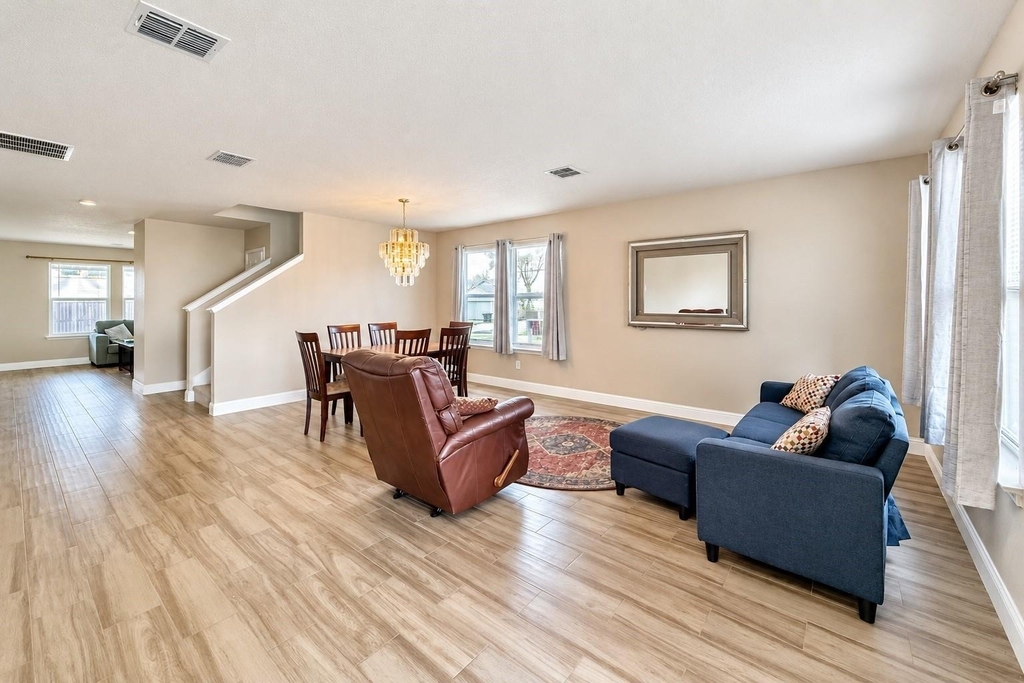 14800 Ledgeview Court - Photo 10