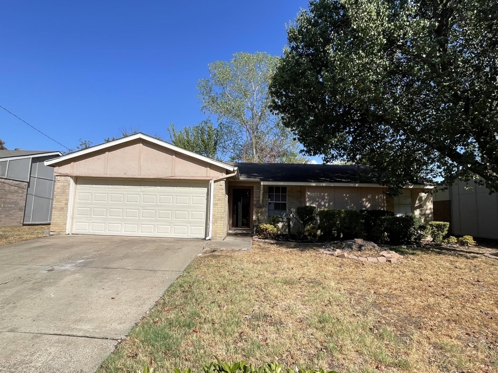 5315 Windy Meadow Drive - Photo 0