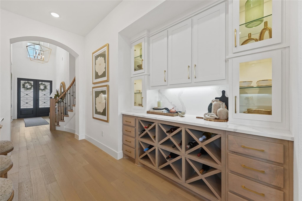 2550 Whitewood Drive - Photo 10