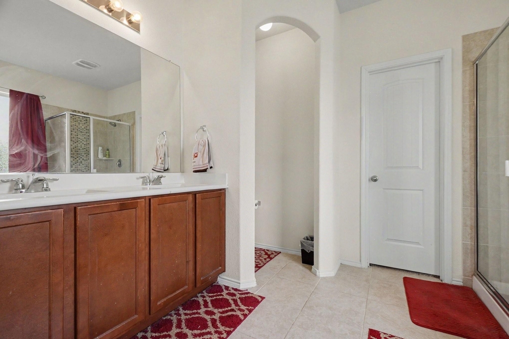 305 Pitt Circle - Photo 17