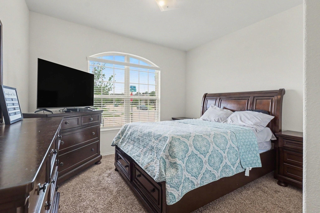 305 Pitt Circle - Photo 20