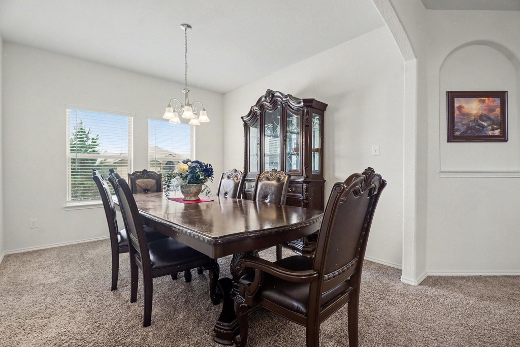305 Pitt Circle - Photo 14