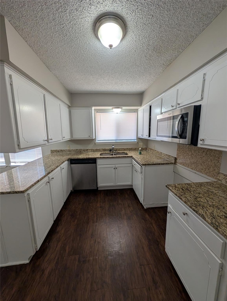 7258 Church Park Drive - Photo 4