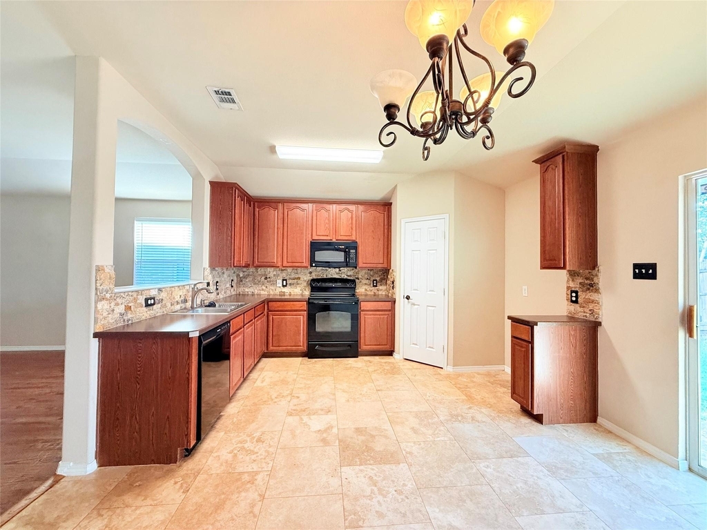 1604 Quail Springs Circle - Photo 5