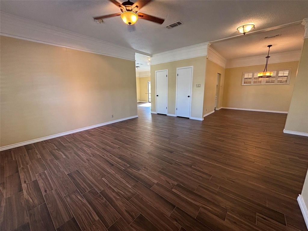 4702 Ranch View Road - Photo 9