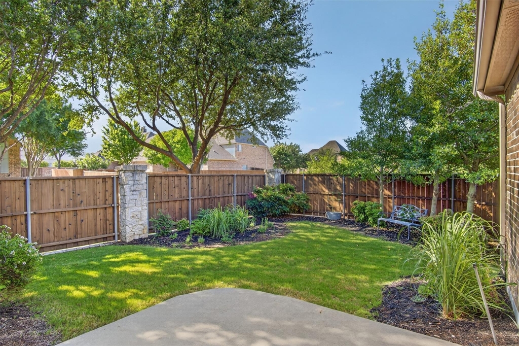 842 Sun Meadow Road - Photo 12