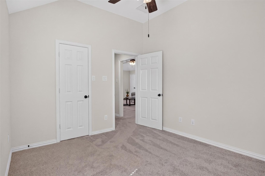 842 Sun Meadow Road - Photo 25