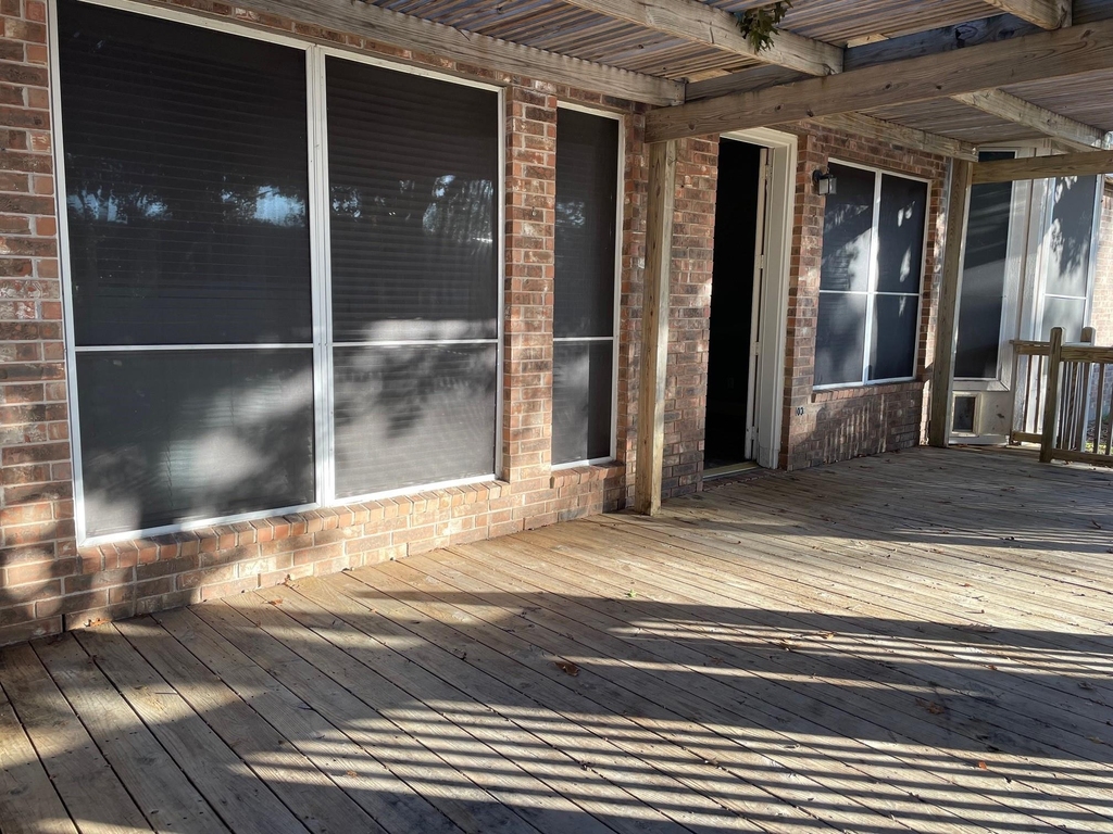 2011 Glen Manor Road - Photo 29