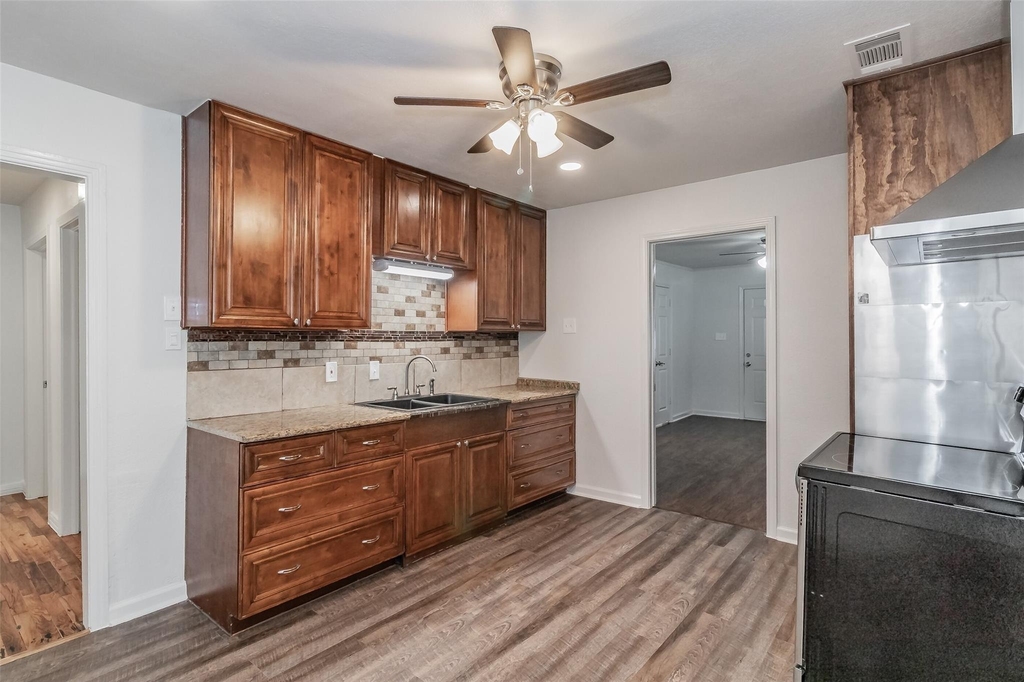 5108 Lyndon Drive - Photo 8