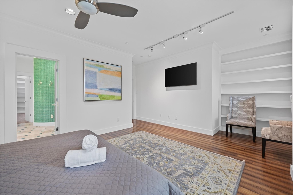 4312 Mckinney Avenue - Photo 12