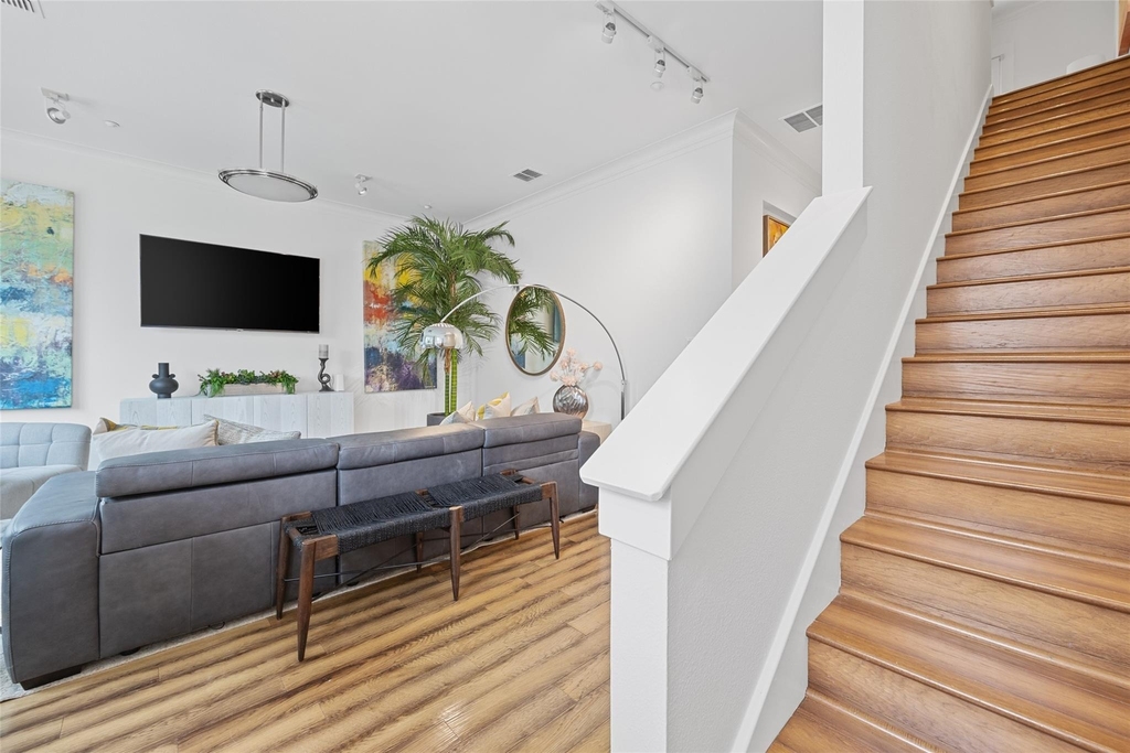 4312 Mckinney Avenue - Photo 24
