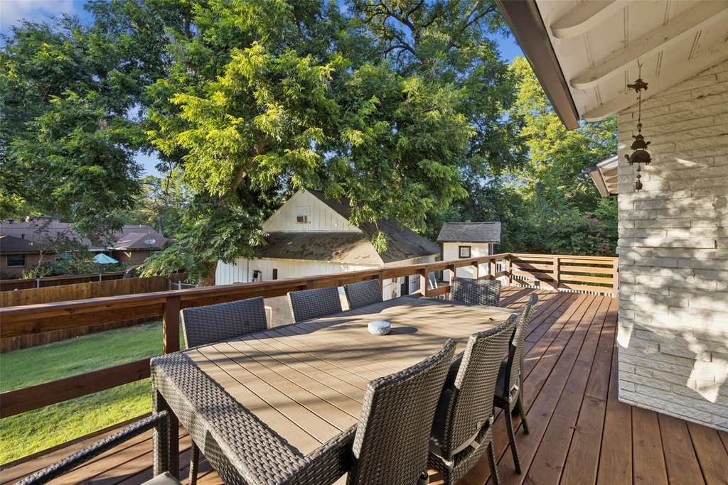 1657 Nob Hill Road - Photo 20