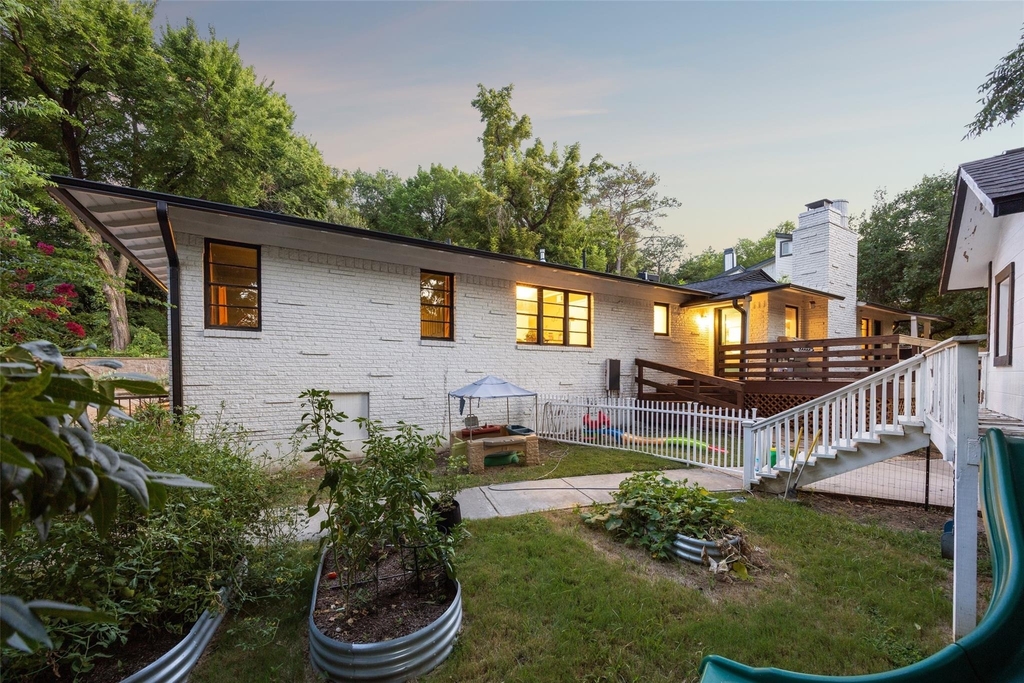 1657 Nob Hill Road - Photo 25