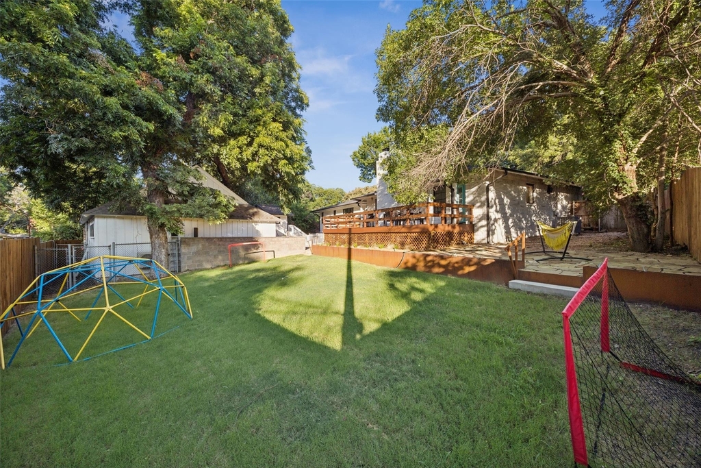 1657 Nob Hill Road - Photo 23