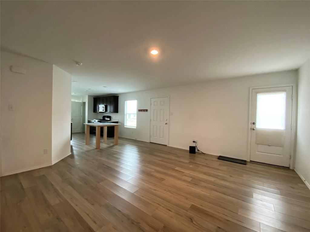 5911 Nyquist Way - Photo 11