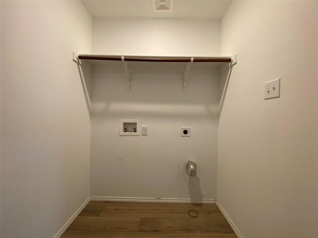 5911 Nyquist Way - Photo 24