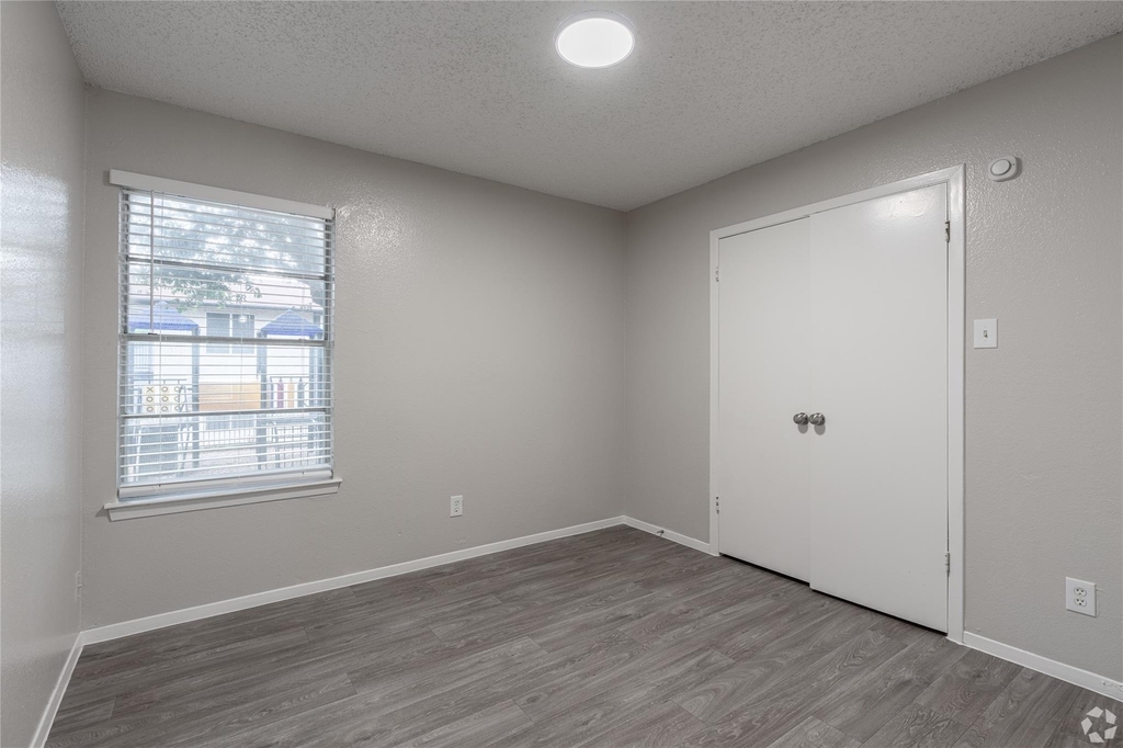 3700 S Tyler Street - Photo 9