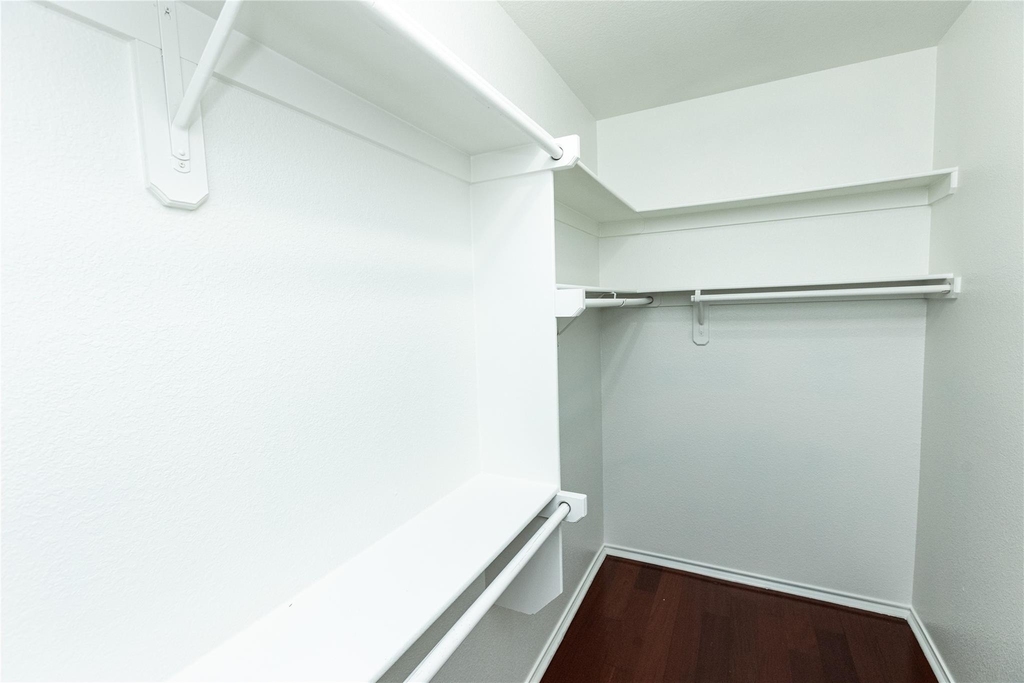 9901 Bend Court - Photo 12