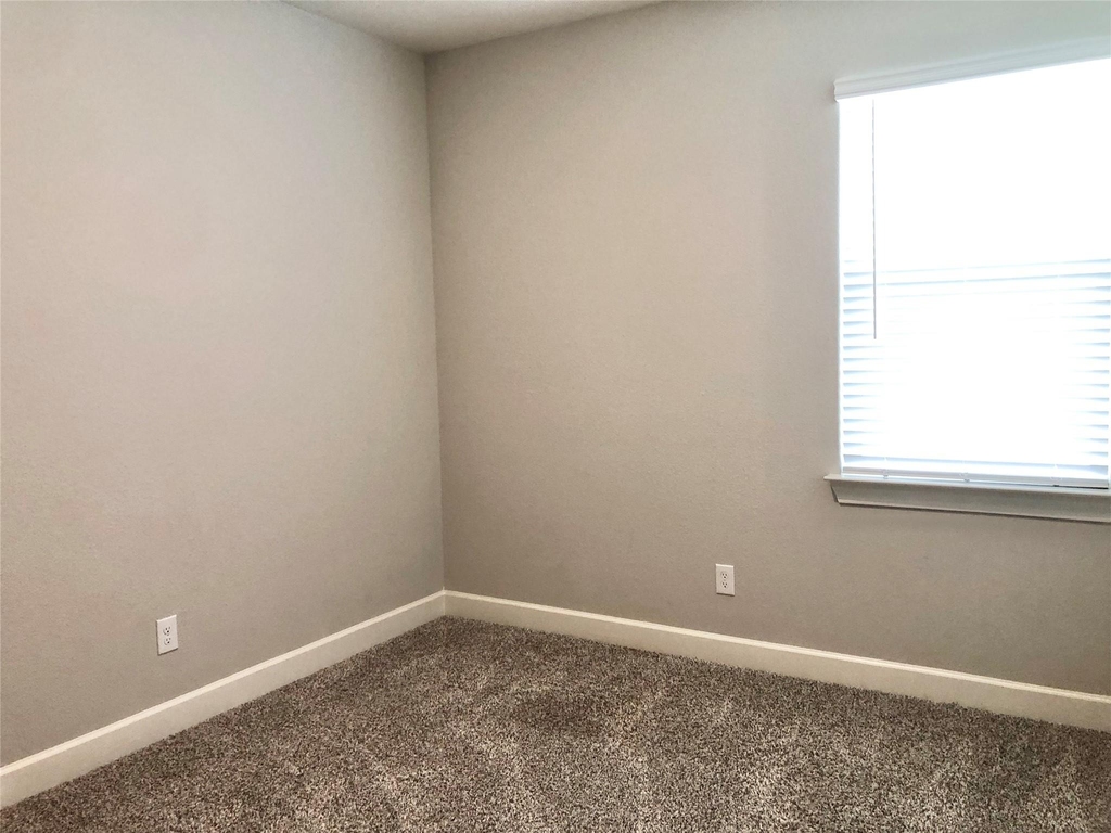 604 Harbor Oaks Drive - Photo 20