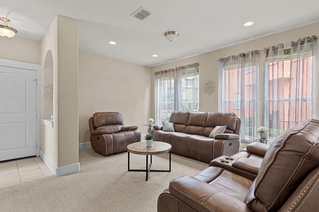 2635 Villa Di Lago - Photo 4