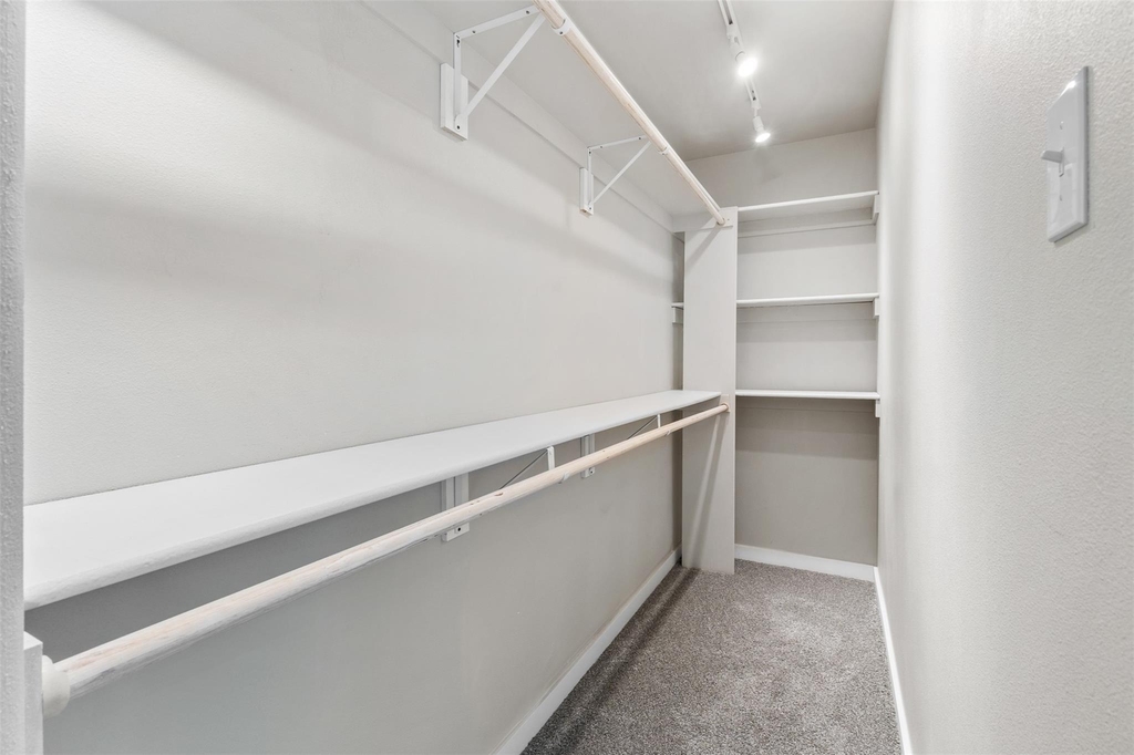 957 Woods Avenue - Photo 13