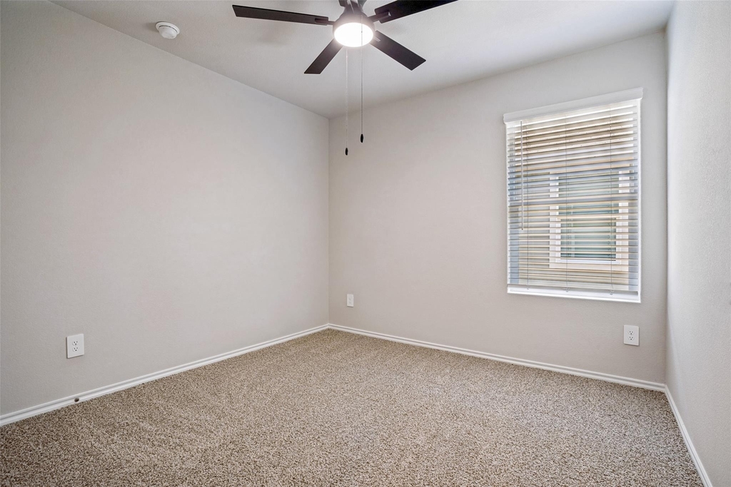 5509 Flannel Lane - Photo 25