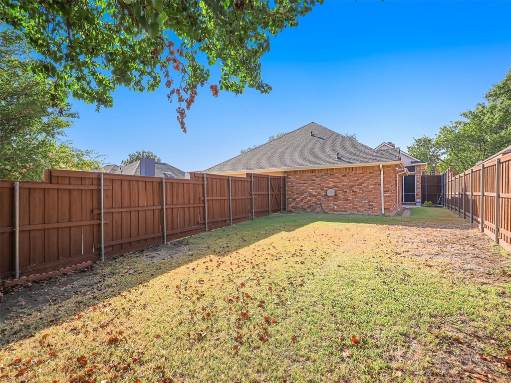 7836 Tournament Road - Photo 22