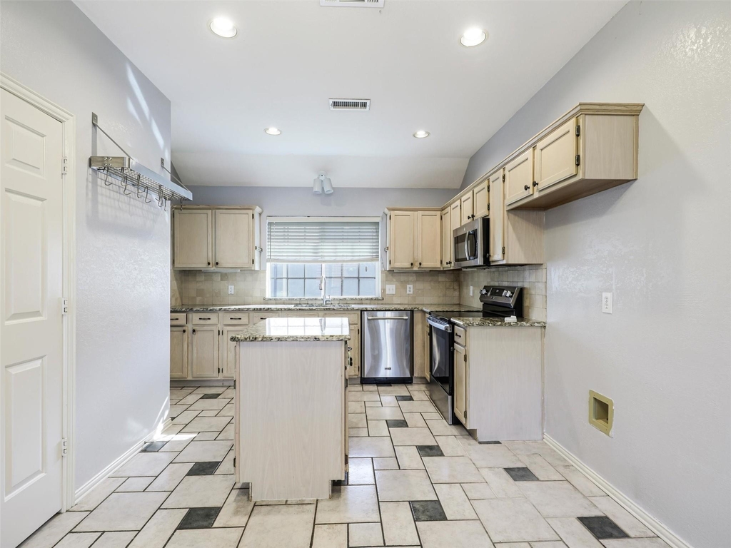 7836 Tournament Road - Photo 9