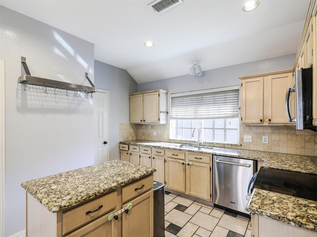 7836 Tournament Road - Photo 10