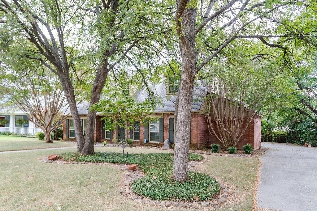 1909 Highland Park Circle - Photo 28