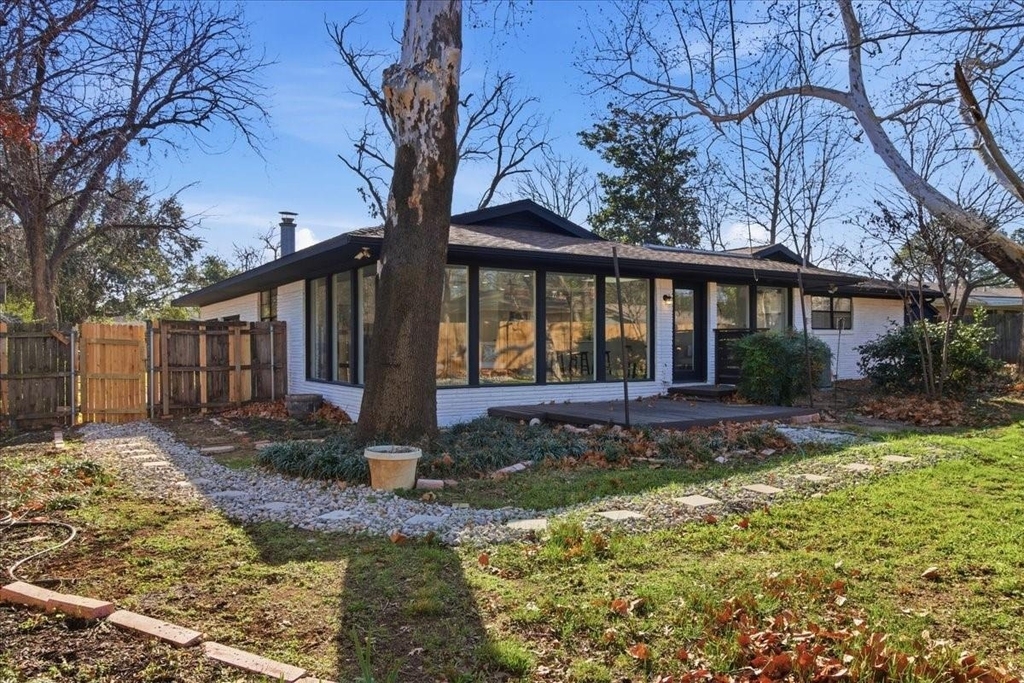 1509 University Drive - Photo 31