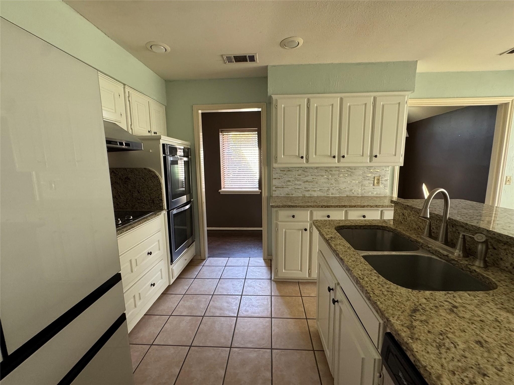 3509 Steven Drive - Photo 6