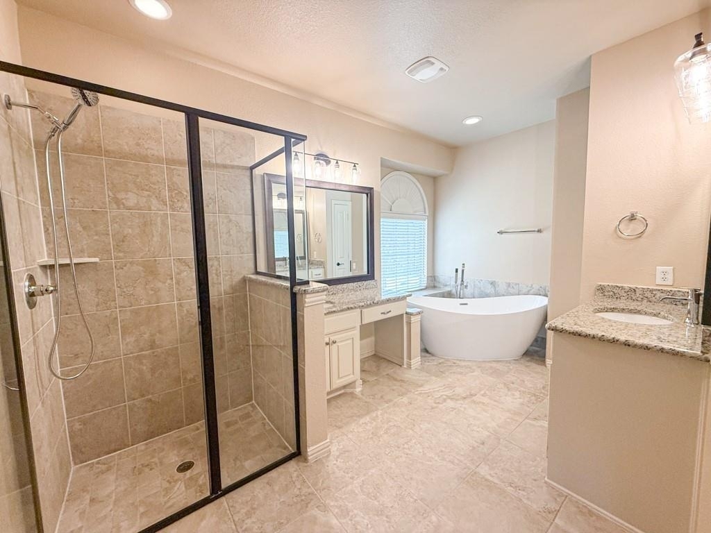 600 Falcon Drive - Photo 18
