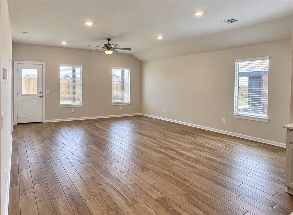 1236 Mahogany Lane - Photo 4