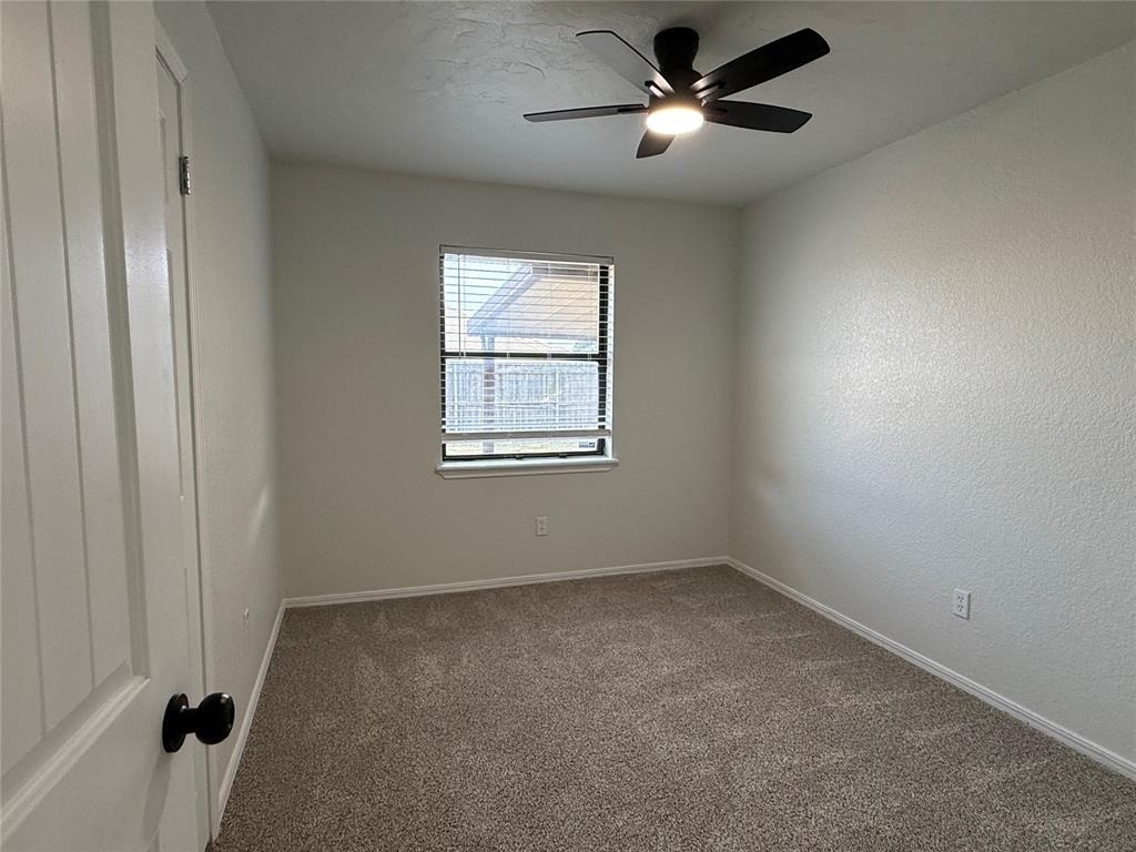 2116 Ne 8th Street - Photo 9