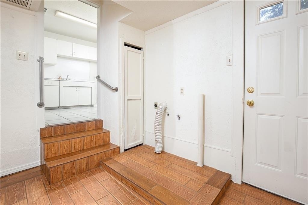 4428 Se 40th Street - Photo 8