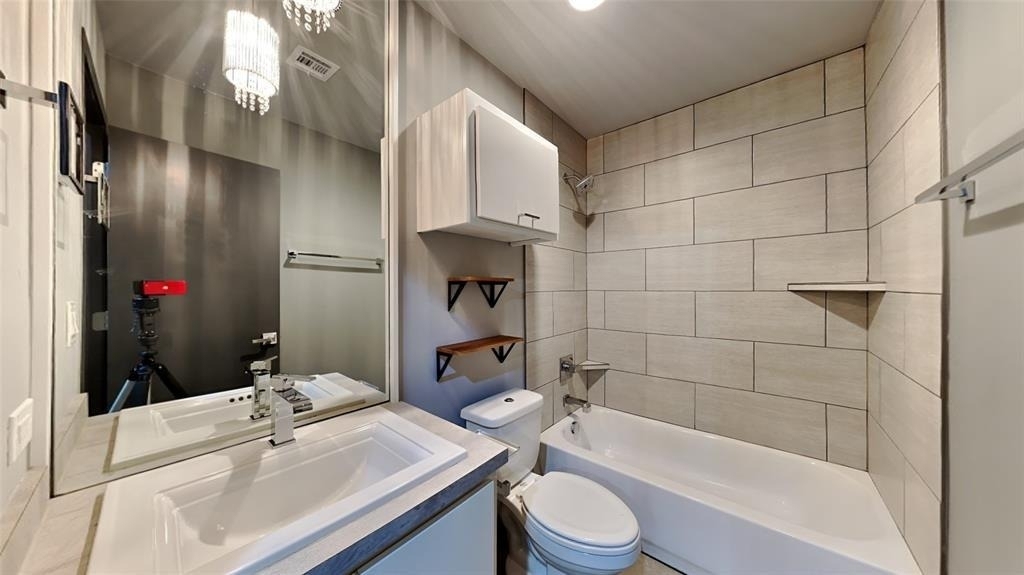 7129 Nw 146th Street - Photo 12