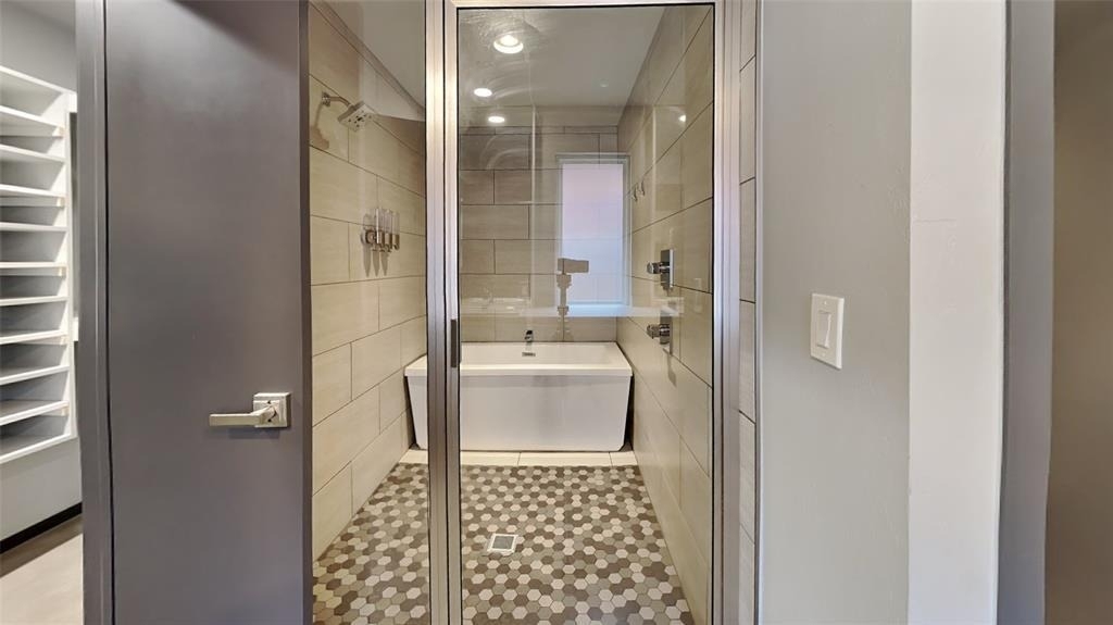7129 Nw 146th Street - Photo 9