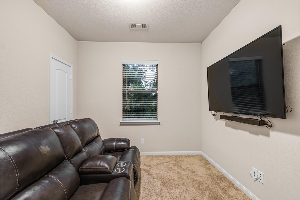 1401 Park Trails Boulevard - Photo 16