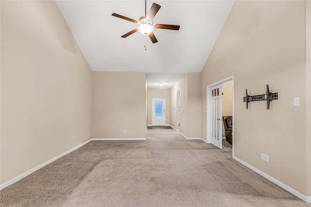 1401 Park Trails Boulevard - Photo 32