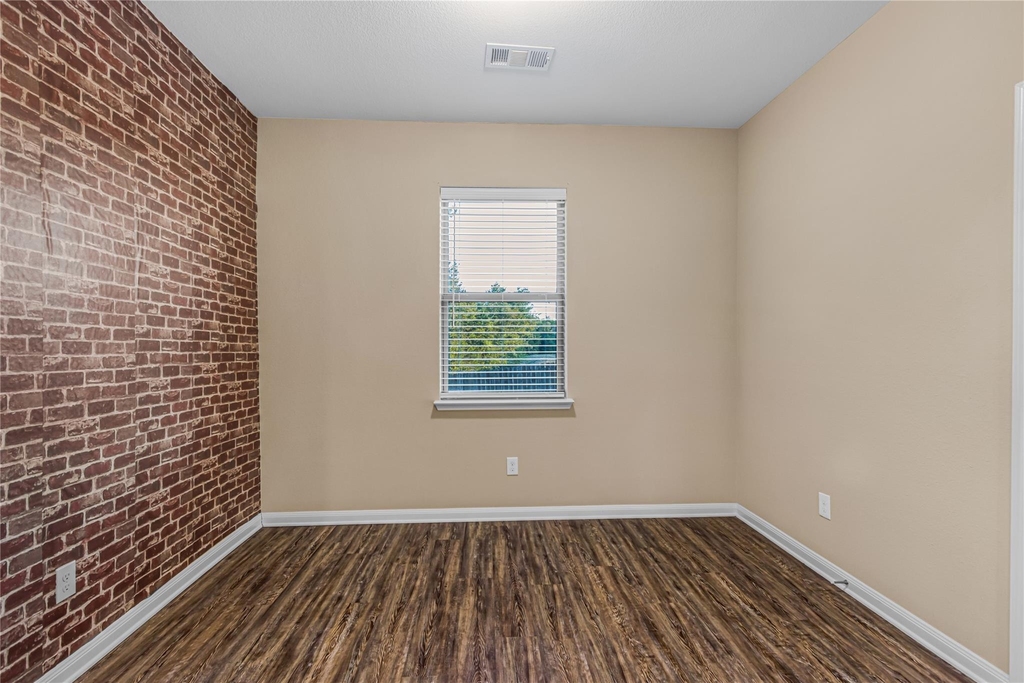 1401 Park Trails Boulevard - Photo 36