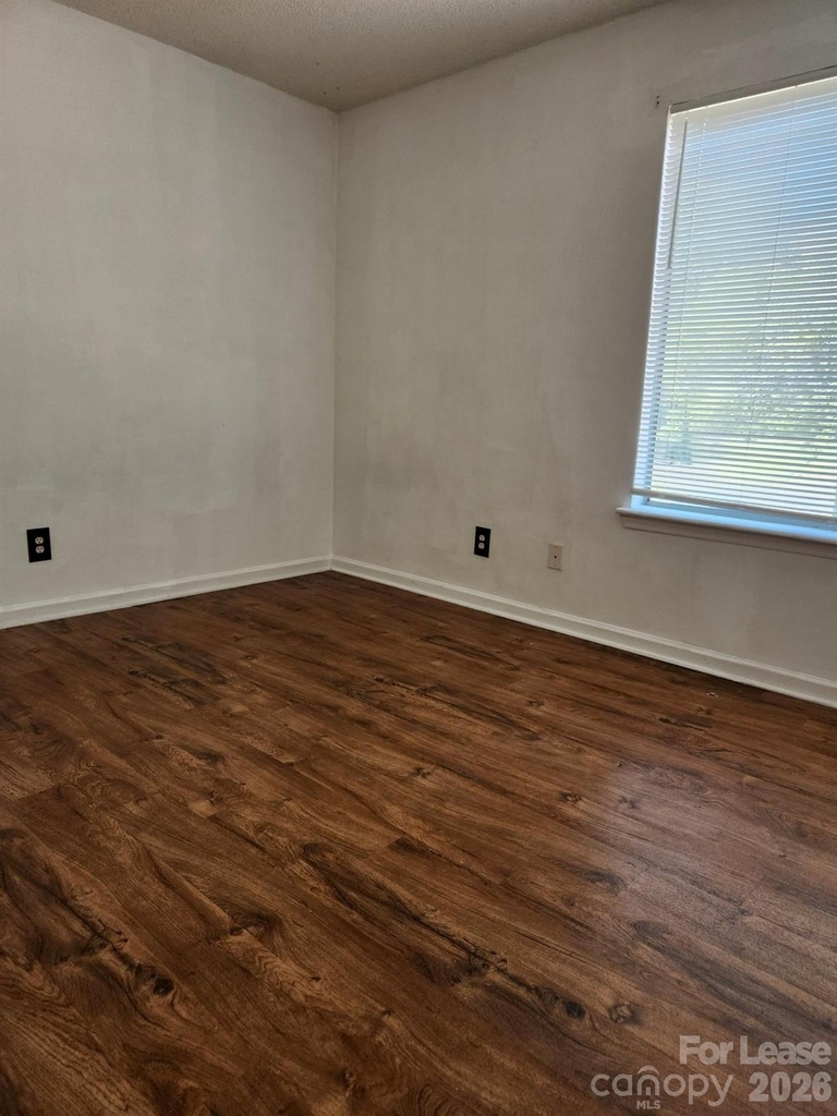 9523 University Terrace Drive - Photo 11